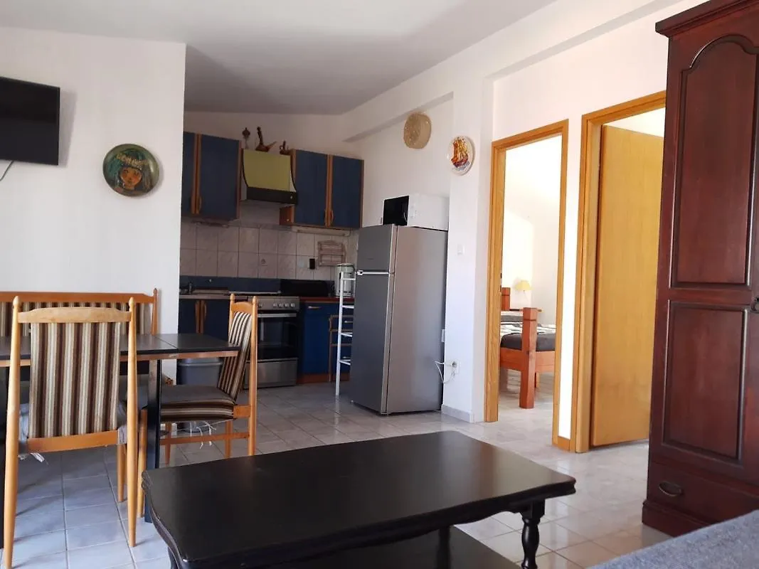 Apartments With A Parking Space Pag - 21220 Pag Town Croazia