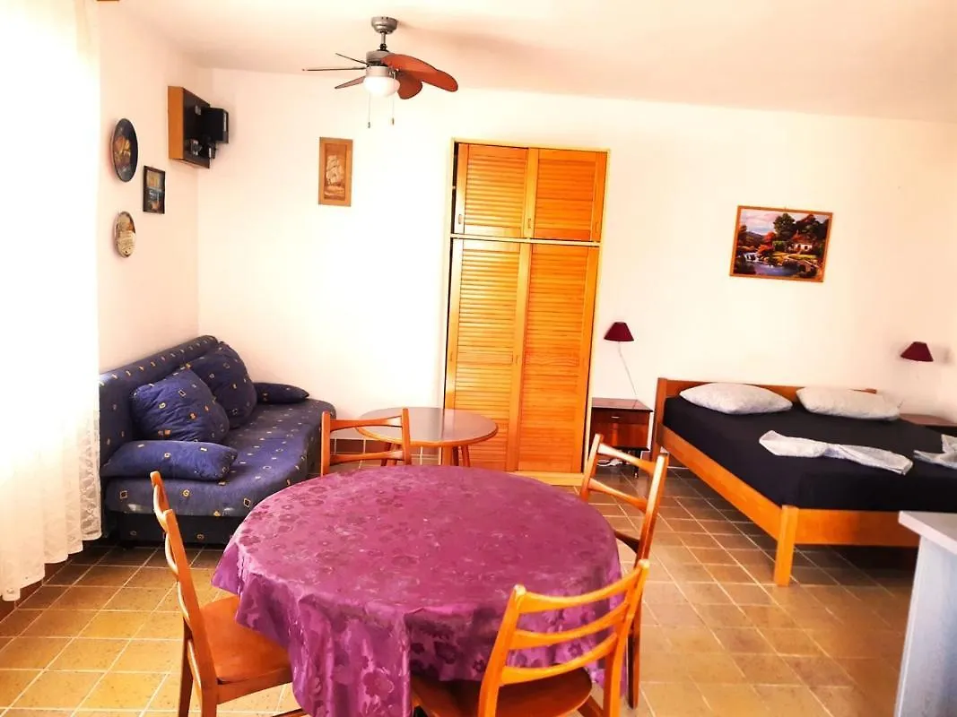 Apartments With A Parking Space Pag - 21220 Pag Town 0*,  Kroatien